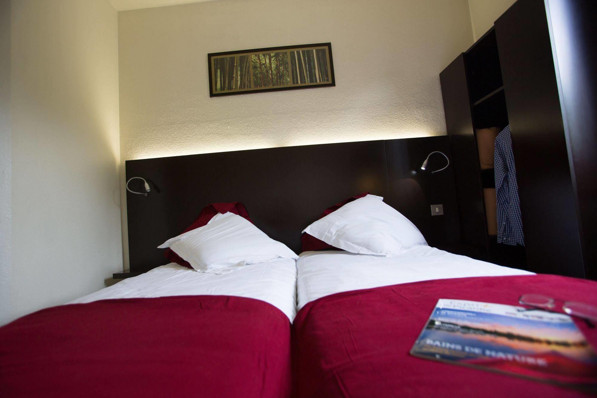 Hotel Akena Creil - Clermont Agnetz Eksteriør billede